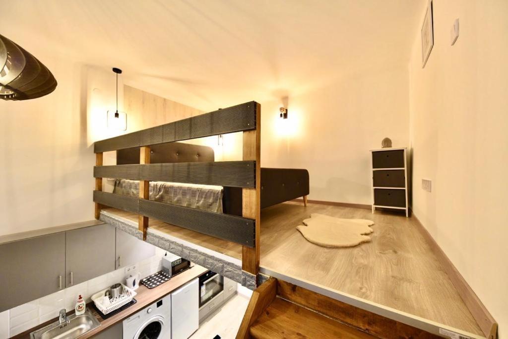 Cosy Flat In Kiraly Str, King Apartment Будапеща Екстериор снимка